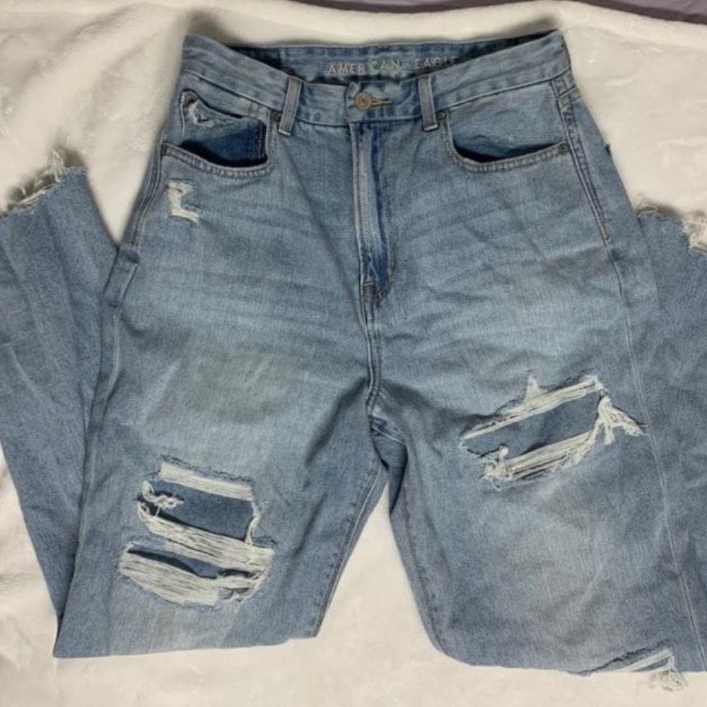 High waisted mom jean
